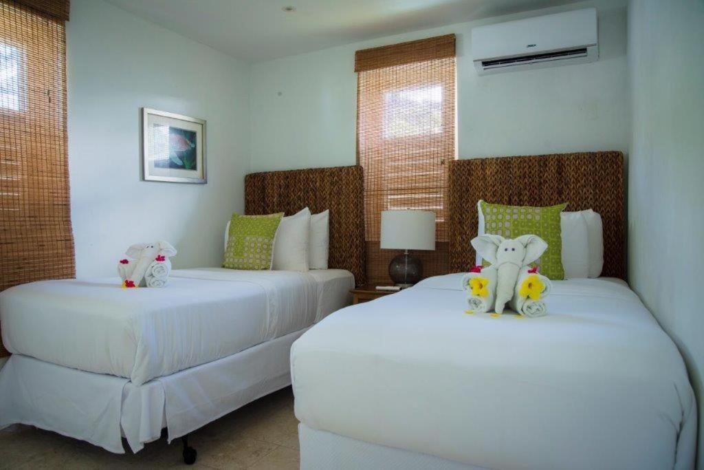 Bequia Plantation Hotel Port Elizabeth ภายนอก รูปภาพ