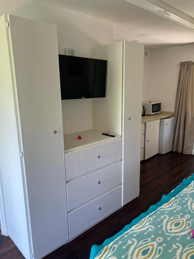 Bequia Plantation Hotel Port Elizabeth ภายนอก รูปภาพ