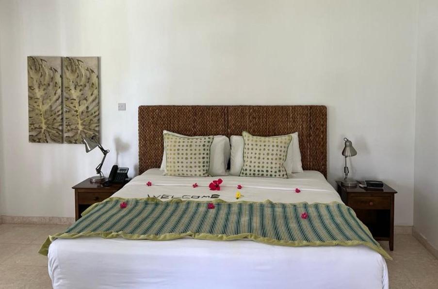 Bequia Plantation Hotel Port Elizabeth ภายนอก รูปภาพ